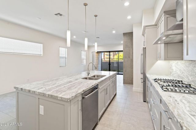 1 Easy Street Unit 11, Carefree, AZ 85377