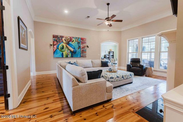 255 Forest Lake Drive, Madison, MS 39110