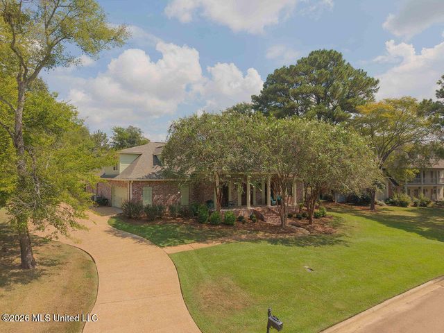255 Forest Lake Drive, Madison, MS 39110