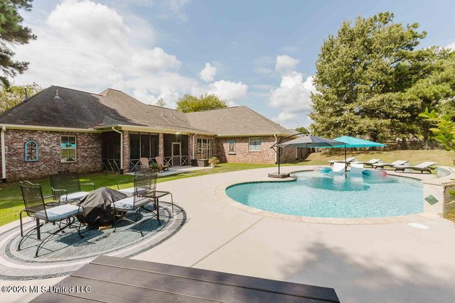 255 Forest Lake Drive, Madison, MS 39110