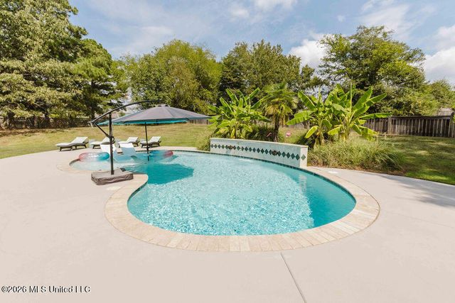255 Forest Lake Drive, Madison, MS 39110