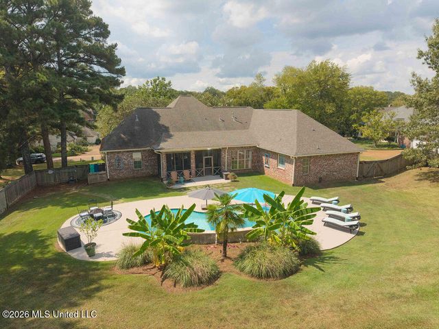 255 Forest Lake Drive, Madison, MS 39110