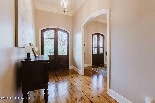 255 Forest Lake Drive, Madison, MS 39110