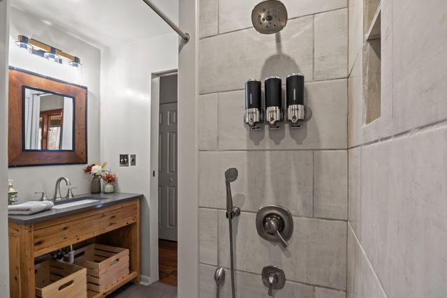 1220 Bald Eagle Dr, Kingston Springs, TN 37082