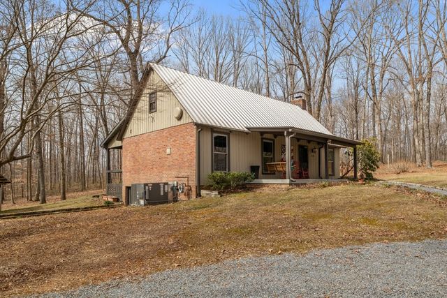 1220 Bald Eagle Dr, Kingston Springs, TN 37082