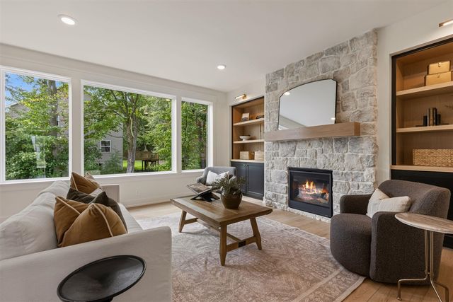 1934 Creekside Drive, Byron Center, MI 49315