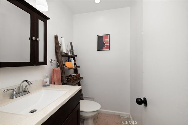 10757 Hortense 307, North Hollywood, CA 91602