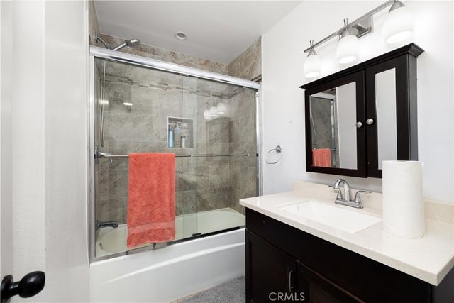 10757 Hortense 307, North Hollywood, CA 91602