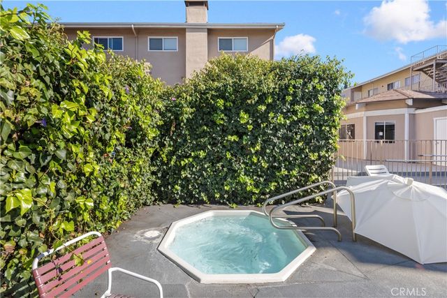 10757 Hortense 307, North Hollywood, CA 91602