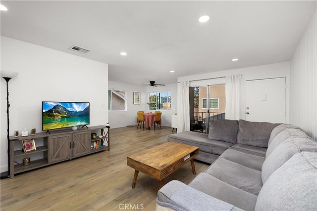 10757 Hortense 307, North Hollywood, CA 91602