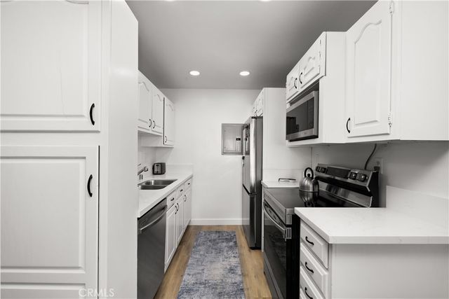 10757 Hortense 307, North Hollywood, CA 91602