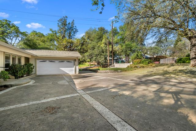 3048 Merrywood Cir, Cameron Park, CA 95682