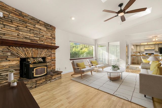 3048 Merrywood Cir, Cameron Park, CA 95682