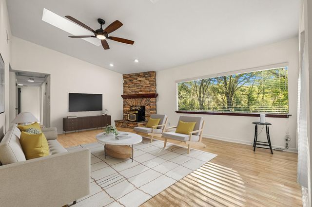 3048 Merrywood Cir, Cameron Park, CA 95682