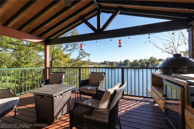 2511 Lakeside Drive, Greenwood, AR 72936