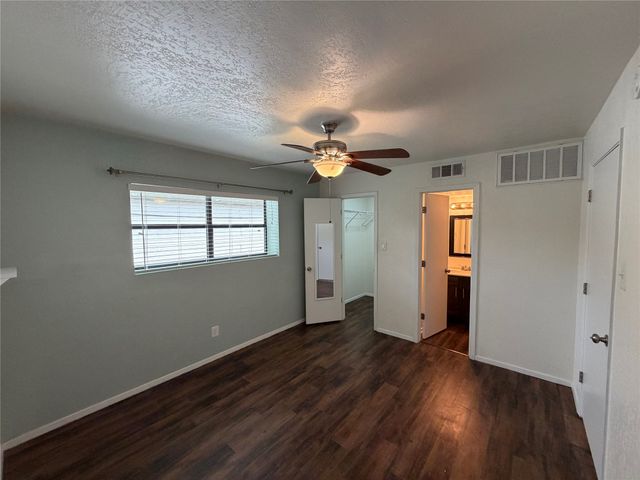 3914 Bowser Avenue 205, Dallas, TX 75219