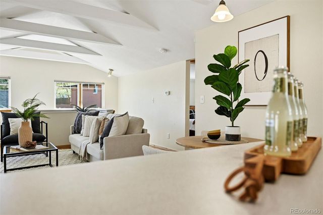 304 Pawnee Avenue, Manitou Springs, CO 80829