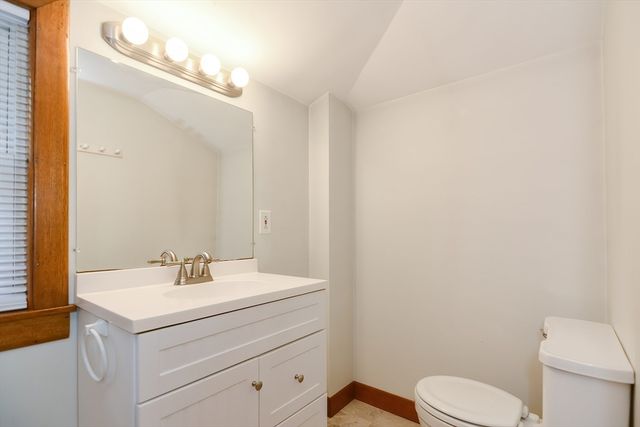30 Sunset Lane, Lunenburg, MA 01462