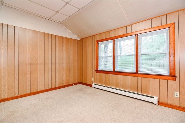 30 Sunset Lane, Lunenburg, MA 01462