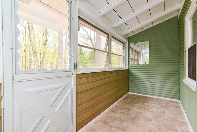 30 Sunset Lane, Lunenburg, MA 01462