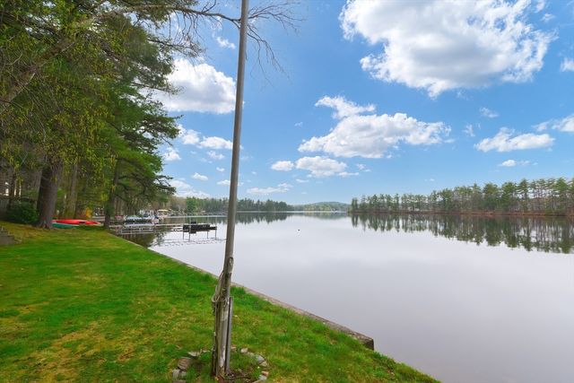 30 Sunset Lane, Lunenburg, MA 01462