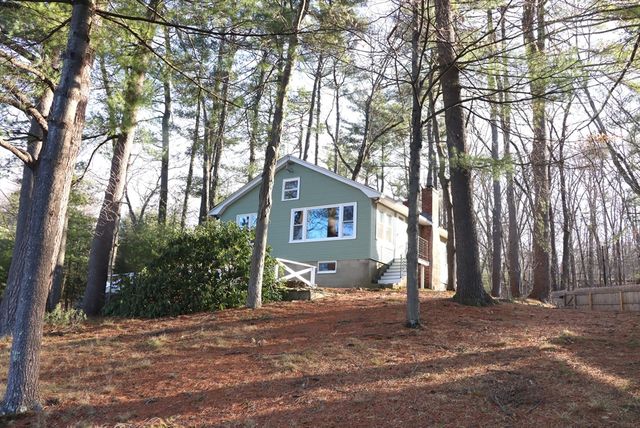 30 Sunset Lane, Lunenburg, MA 01462