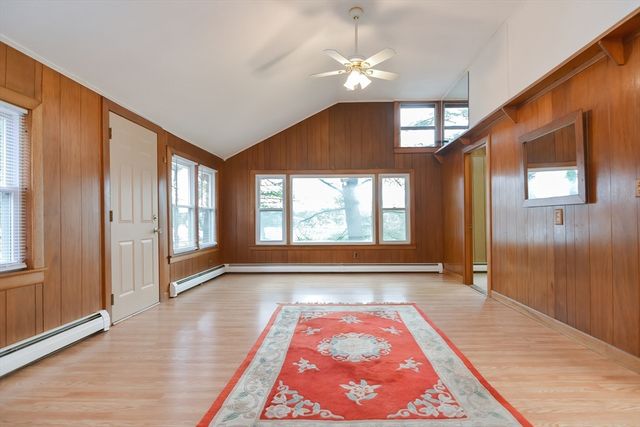 30 Sunset Lane, Lunenburg, MA 01462