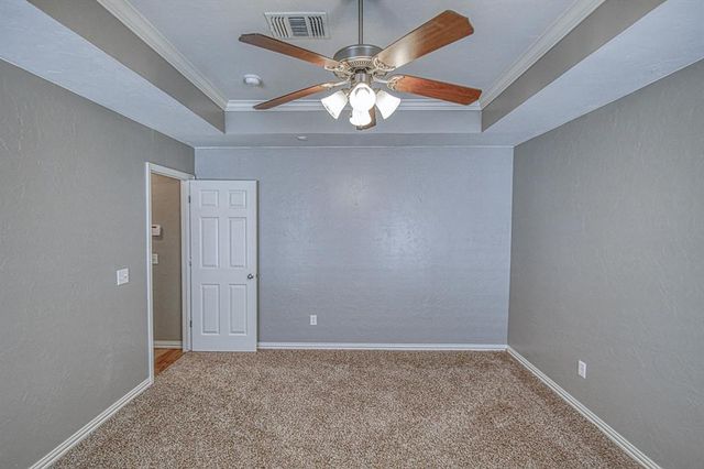 925 Eagle Cliff Drive, Norman, OK 73072