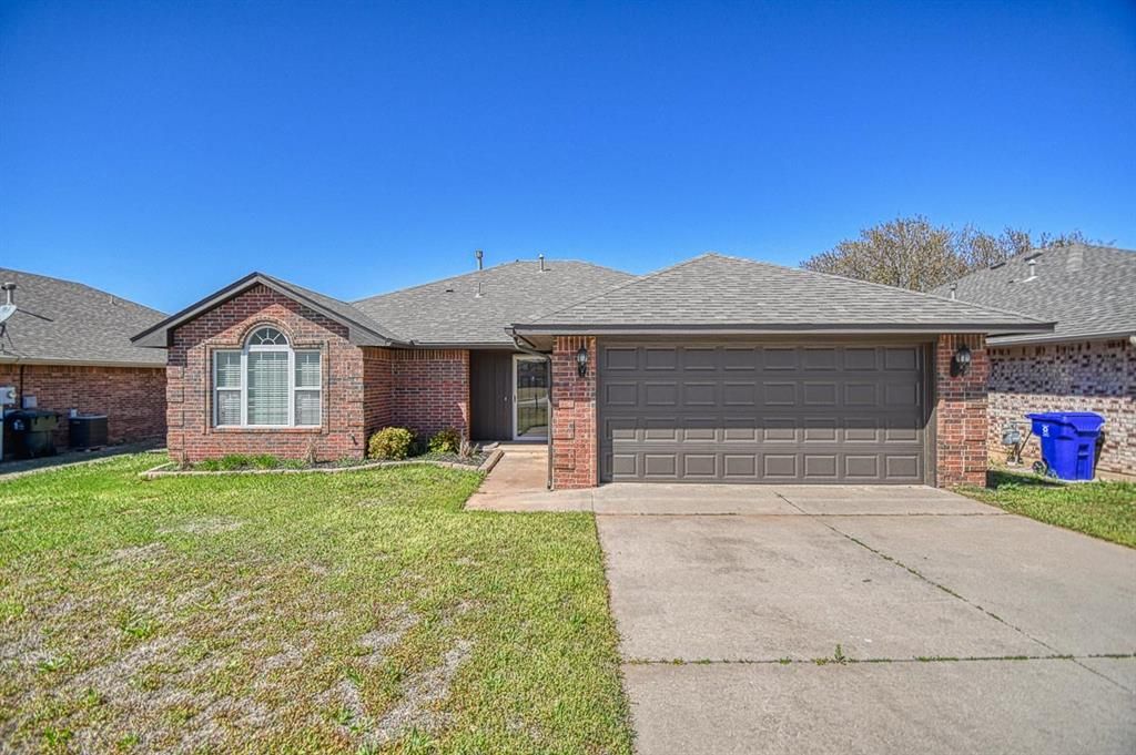 925 Eagle Cliff Drive, Norman, OK 73072