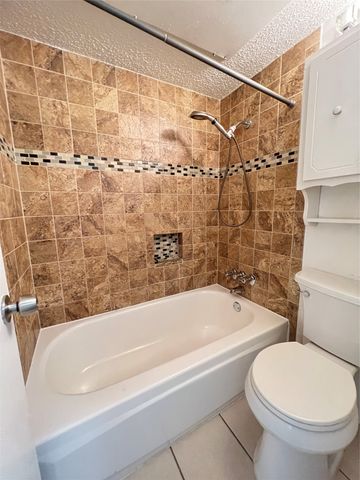 4044 Buena Vista Street 103, Dallas, TX 75204