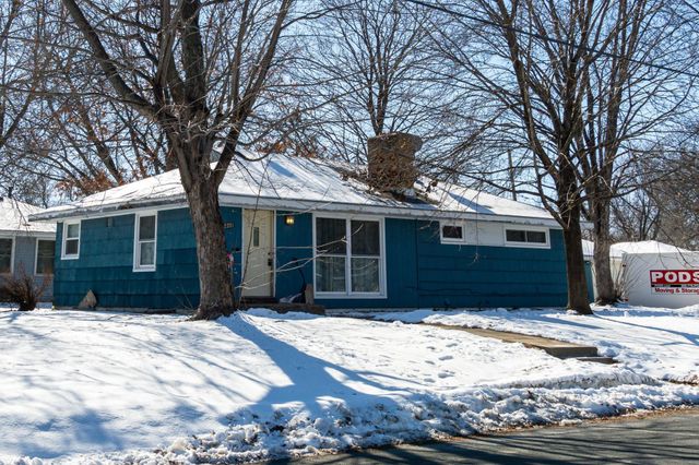 2201 54th Avenue N, Brooklyn Center, MN 55430