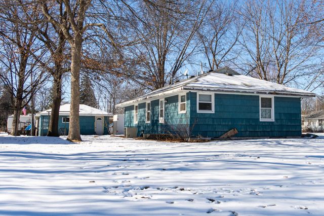 2201 54th Avenue N, Brooklyn Center, MN 55430