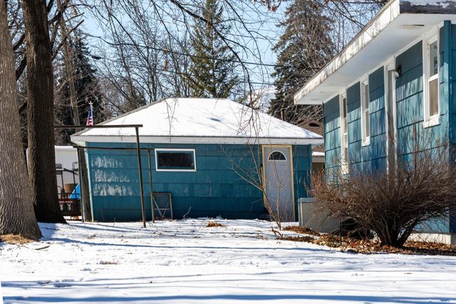 2201 54th Avenue N, Brooklyn Center, MN 55430