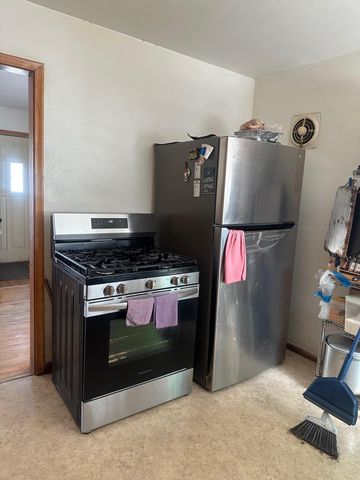 2201 54th Avenue N, Brooklyn Center, MN 55430