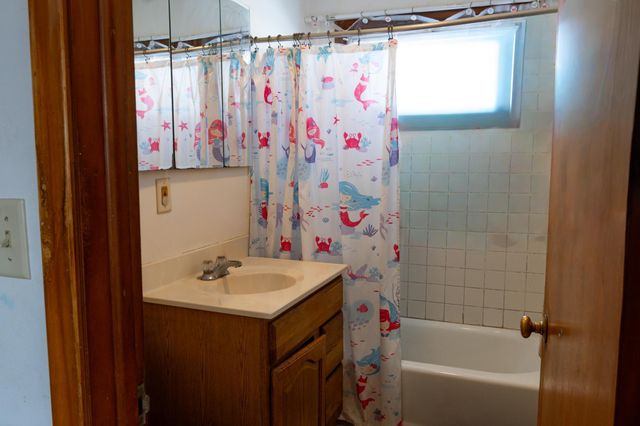 2201 54th Avenue N, Brooklyn Center, MN 55430