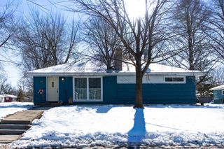 2201 54th Avenue N, Brooklyn Center, MN 55430