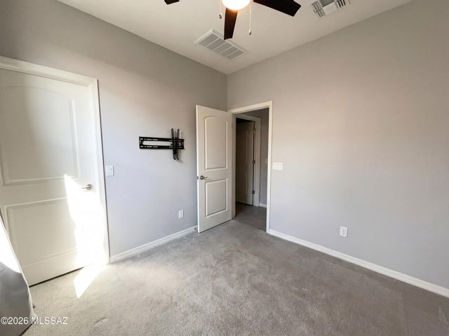 10647 W Goulding Drive, Marana, AZ 85653