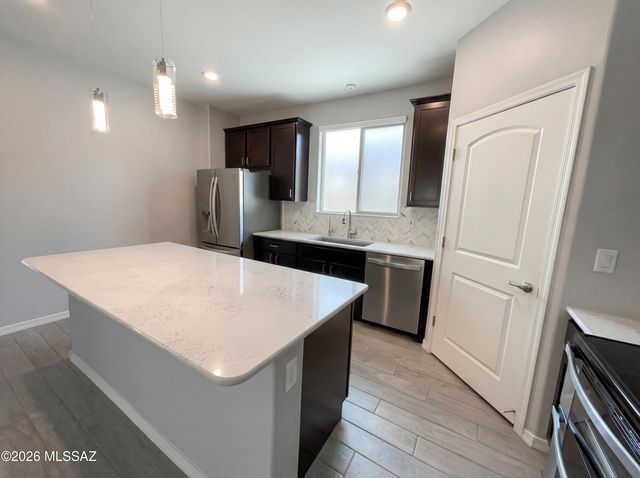 10647 W Goulding Drive, Marana, AZ 85653