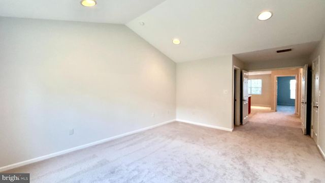 40 TRUMAN AVE, Princeton, NJ 08540