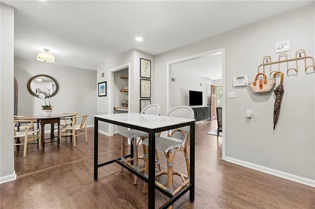 7729 Windsor Street, Prairie Village, KS 66208