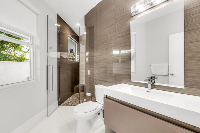 3521 Glenwood Court, Delray Beach, FL 33445