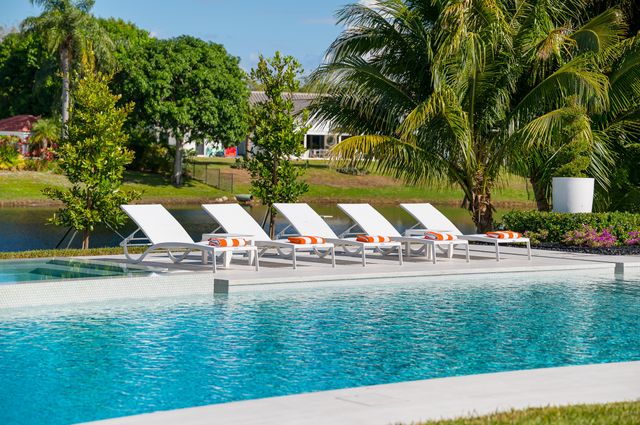 3521 Glenwood Court, Delray Beach, FL 33445