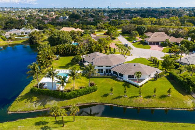 3521 Glenwood Court, Delray Beach, FL 33445