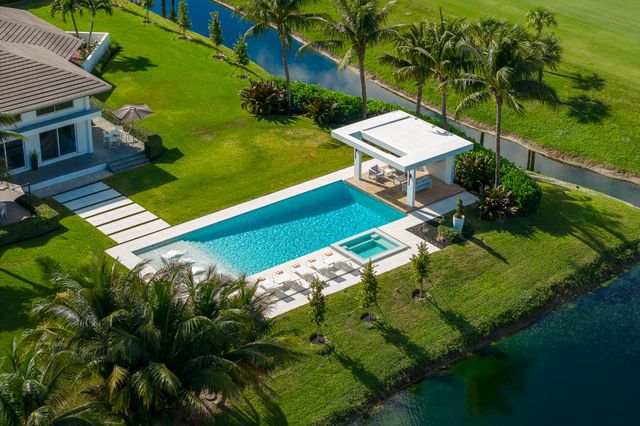 3521 Glenwood Court, Delray Beach, FL 33445