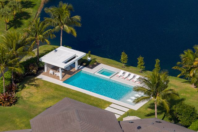 3521 Glenwood Court, Delray Beach, FL 33445