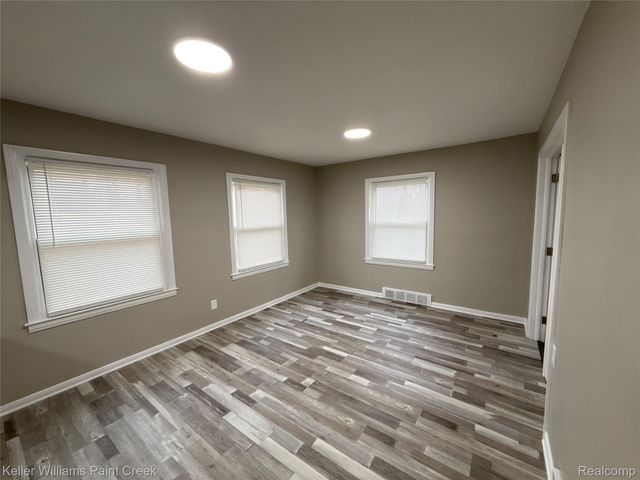 1114 1st Street, Wyandotte, MI 48192