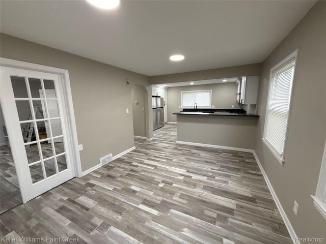 1114 1st Street, Wyandotte, MI 48192