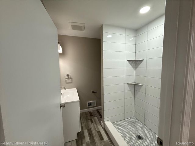 1114 1st Street, Wyandotte, MI 48192