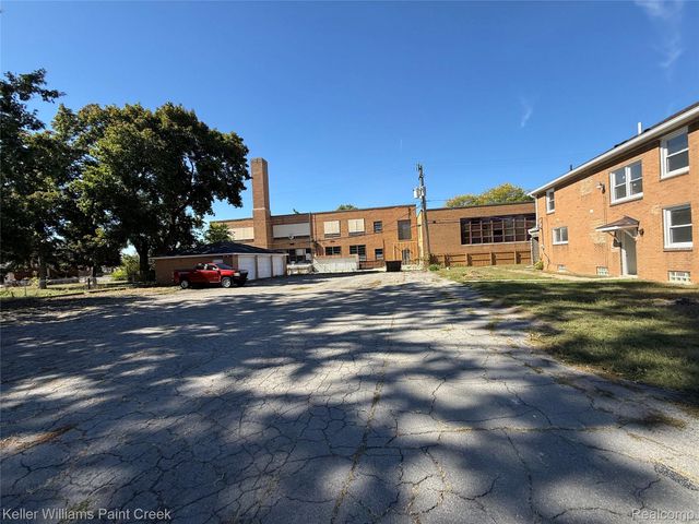 1114 1st Street, Wyandotte, MI 48192
