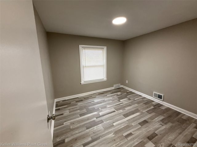 1114 1st Street, Wyandotte, MI 48192